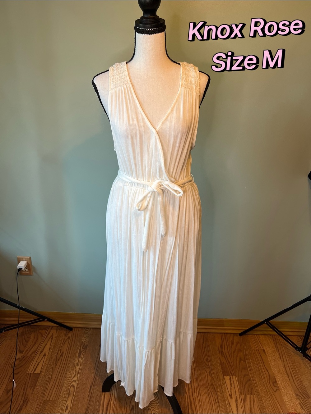 Knox Rose Women's off white Sleeveless Wrap Maxi Dress Size M